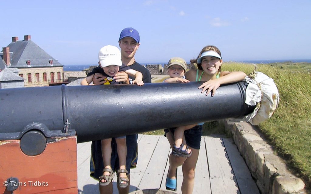 kids by cannon